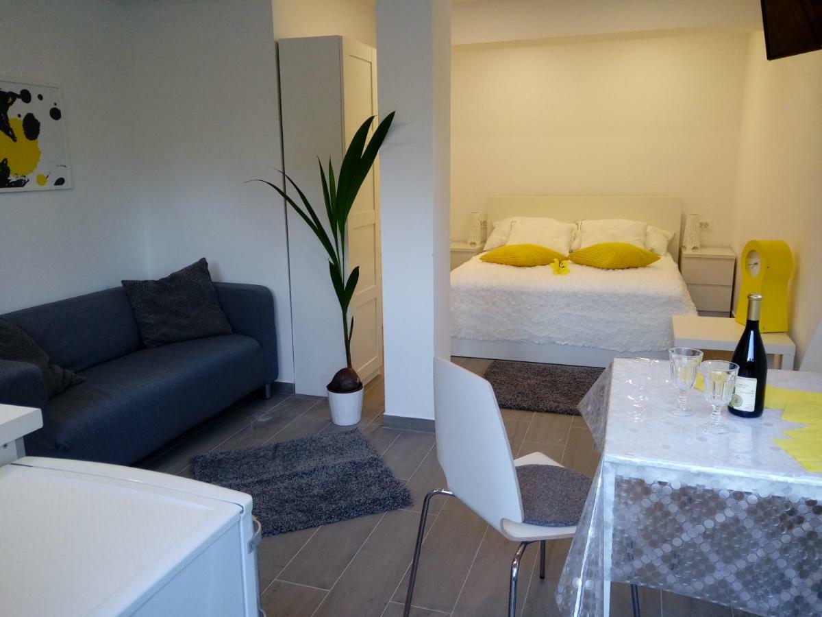Apartma Neza Μπλεντ Εξωτερικό φωτογραφία